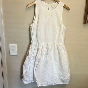 Gap White Linen Blend Fit and Flare summer dress size 6